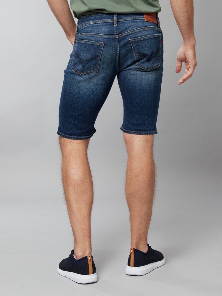 Leroy vintage denim shorts 7250220_D04-JEANPAUL-H22-Modell-Back_8959.jpg_