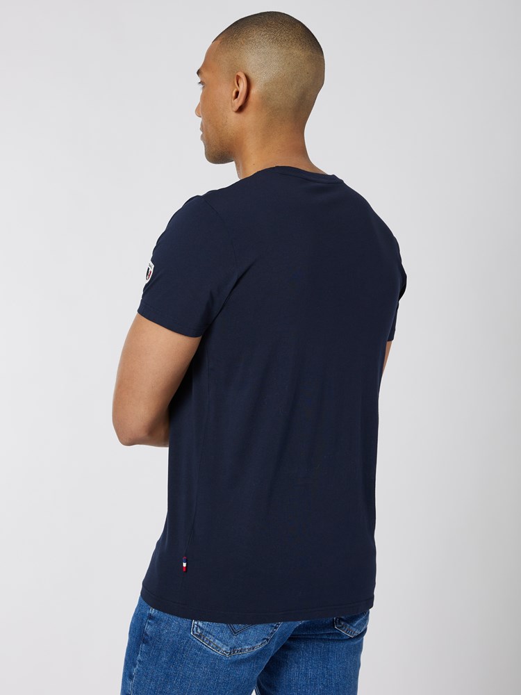 Benedict t-skjorte 7500977_EM6-JEANPAUL-W22-Modell-Back_7761.jpg_Back||Back