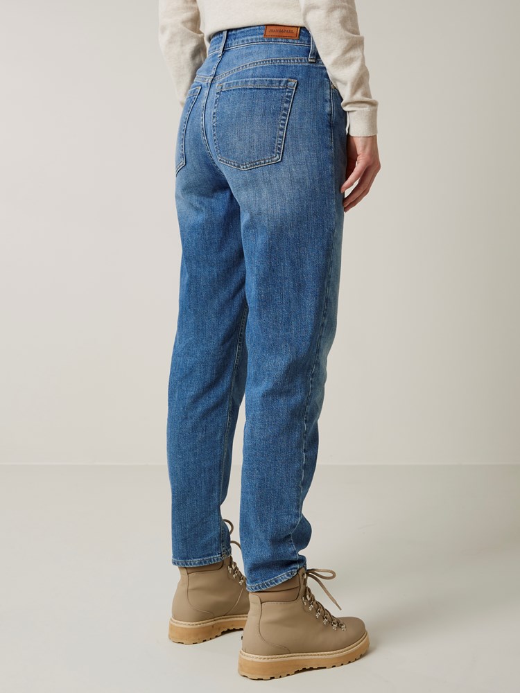 Petra mom jeans 7503978_I2M-JEANPAUL-A23-Modell-Front_5562_Petra mom jeans DAB_Petra mom jeans DAB 7505488.jpg_
