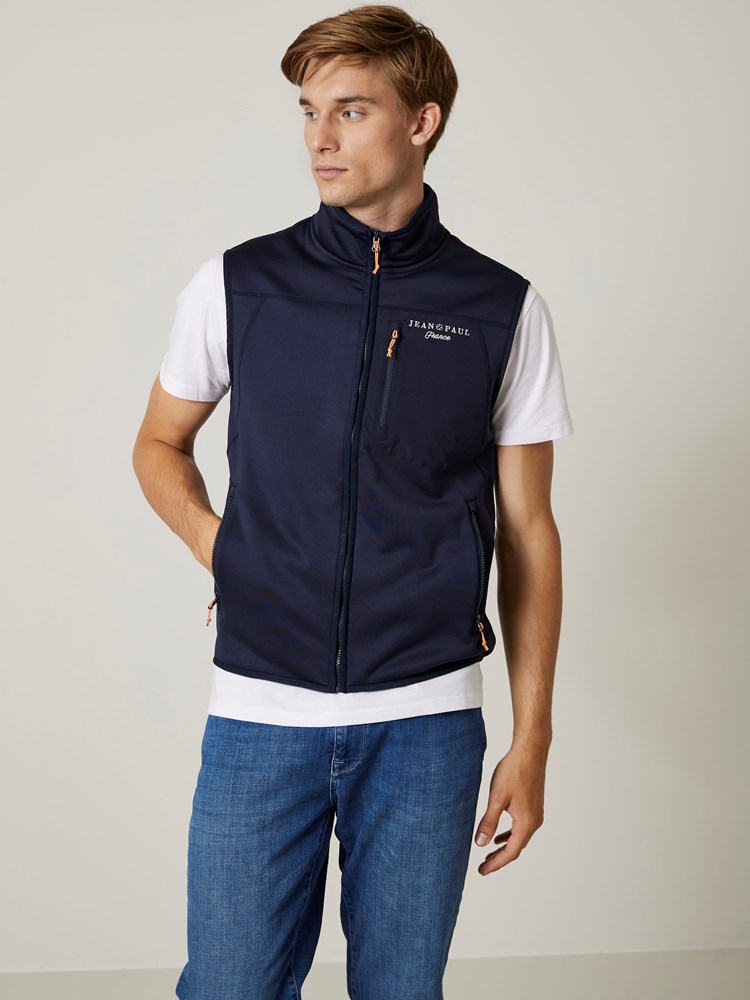 Patrick fleecevest 7506190_EM6-JEANPAUL-S24-Modell-Front_1922_Patrick fleecevest EM6 7506190.jpg_Front||Front