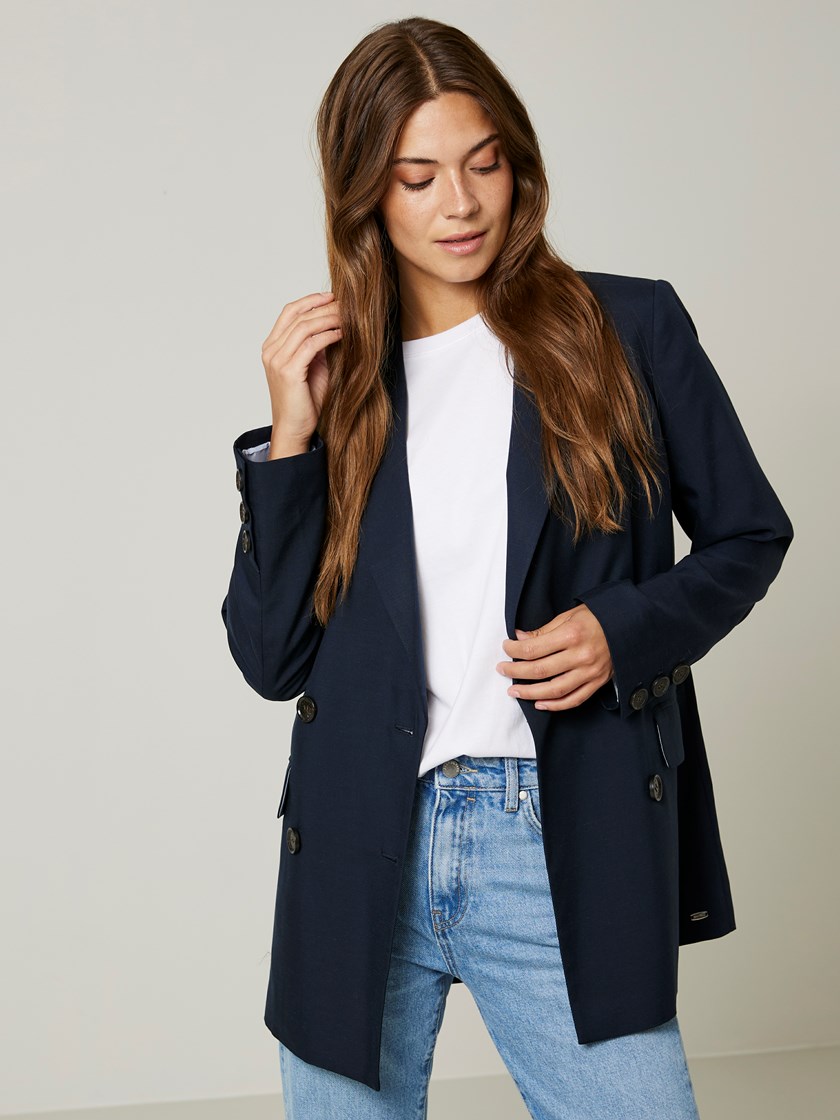 7506268 EM6 7506268_EM6-JEANPAUL-S24-Modell-Front_3783_Lola blazer EM6_Lola blazer EM6 7506268.jpg_Front||Front