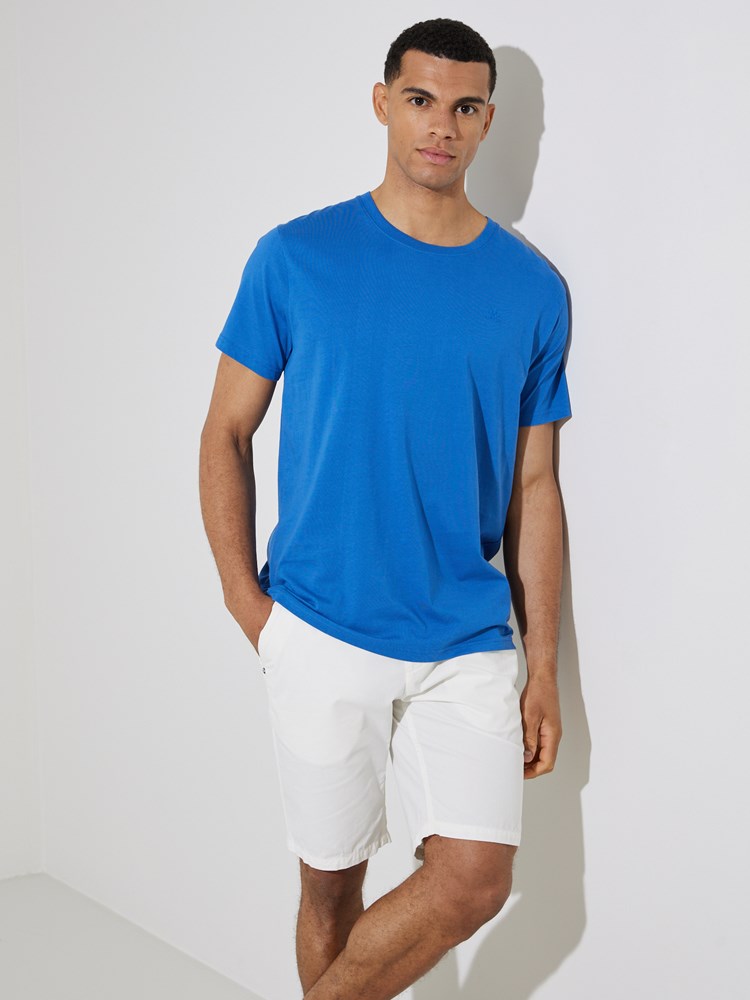 Eliot t-skjorte 7507152_EGY-JEANPAUL-H24-Modell-Front_488_Eliot t-skjorte EGY 7507152.jpg_Front||Front